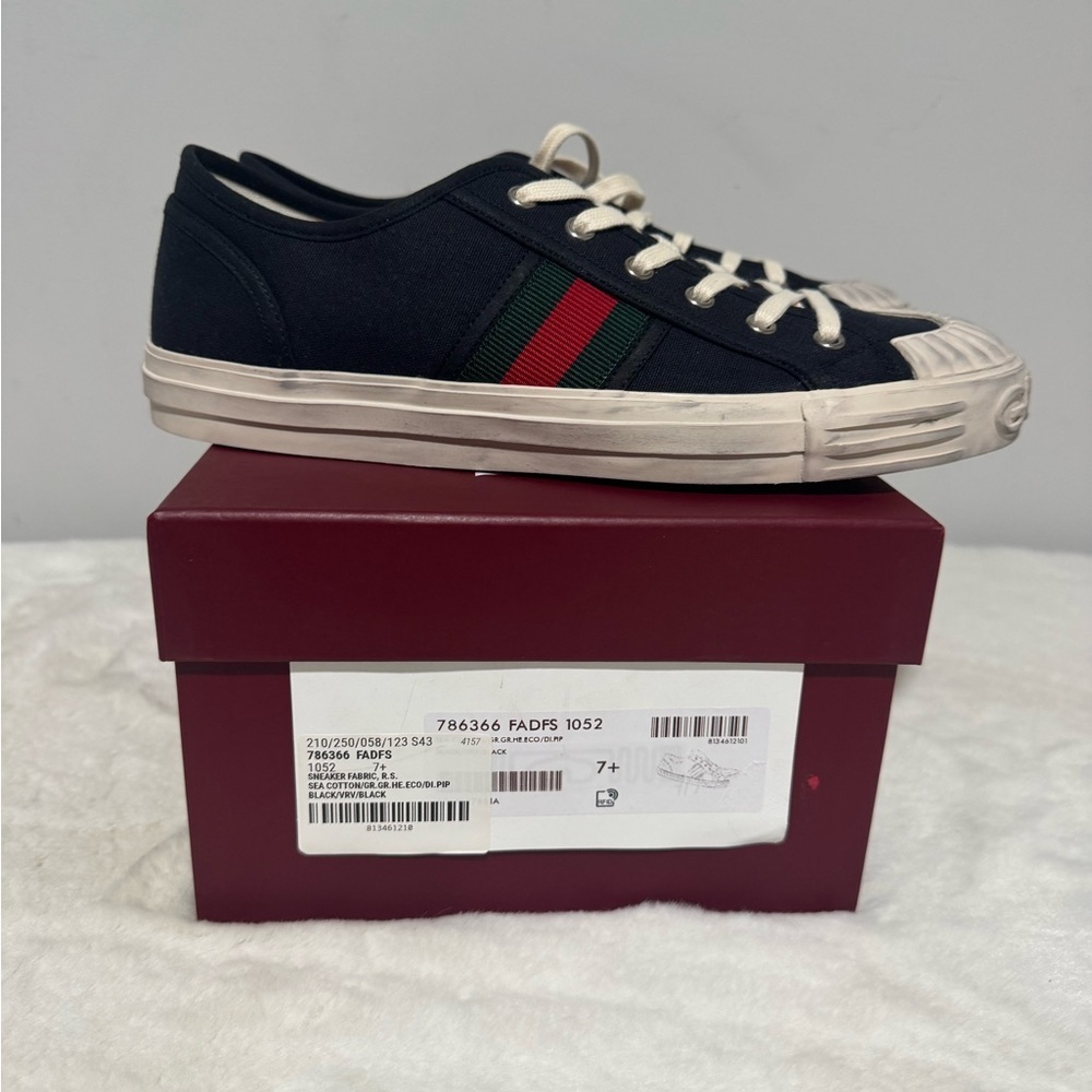 Gucci Men's Black Sneakers with Red and Green Accents - Picture 5 of 5